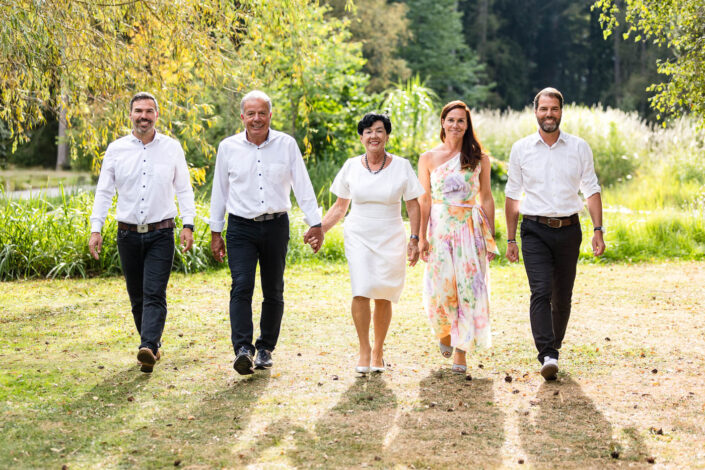 familienfotos-familienfotoshooting-fotografin-innsbruck-tirol