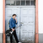 portraits-portraitfotos-musiker-musikerportrait-gitarrist-kuenstlerportraits-fotografin-innsbruck-tirol